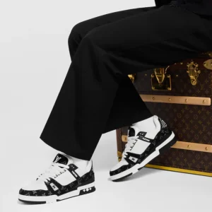 Louis Vuitton Sneaker LV Trainer